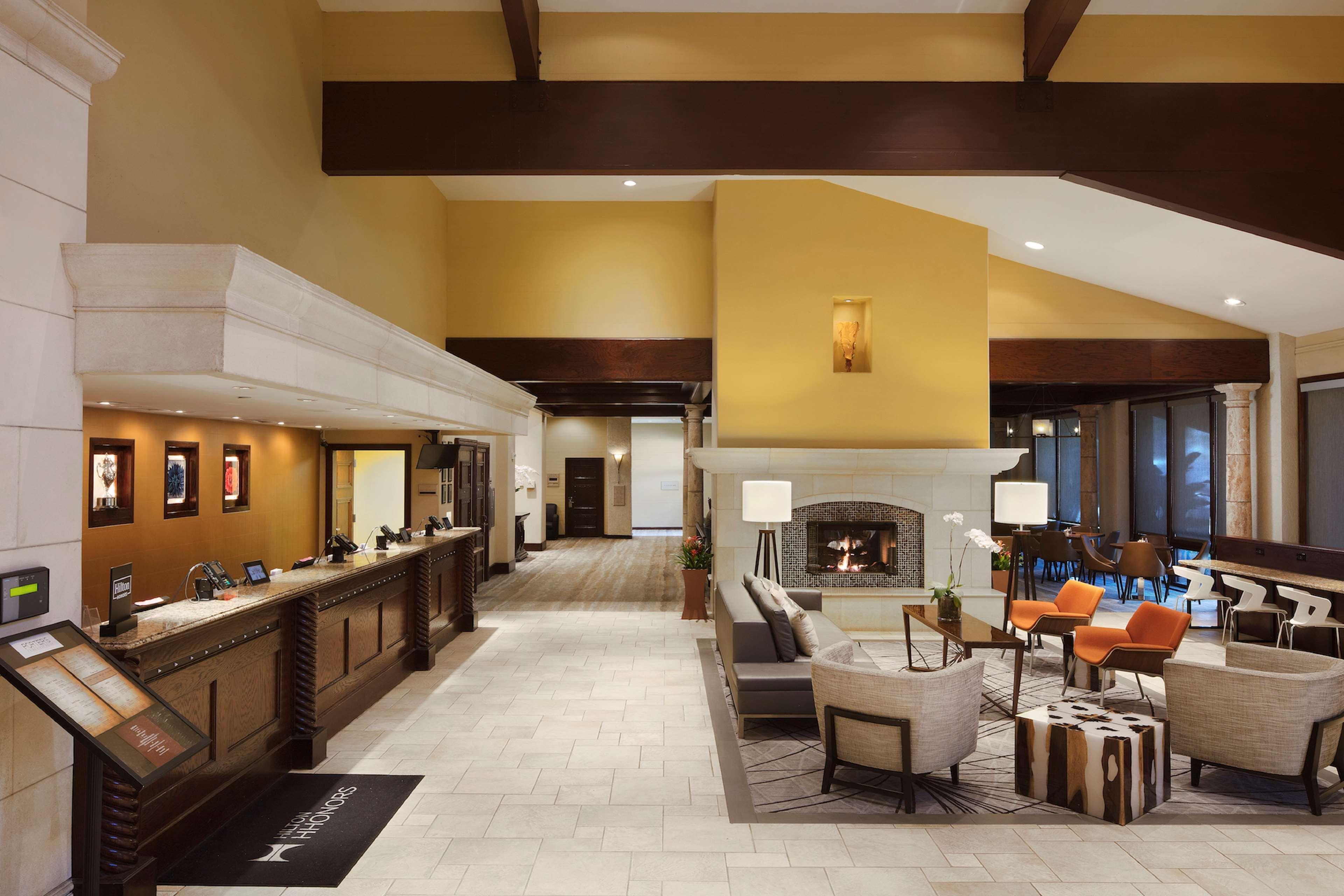 Doubletree By Hilton Ontario Airport Hotel Exterior photo