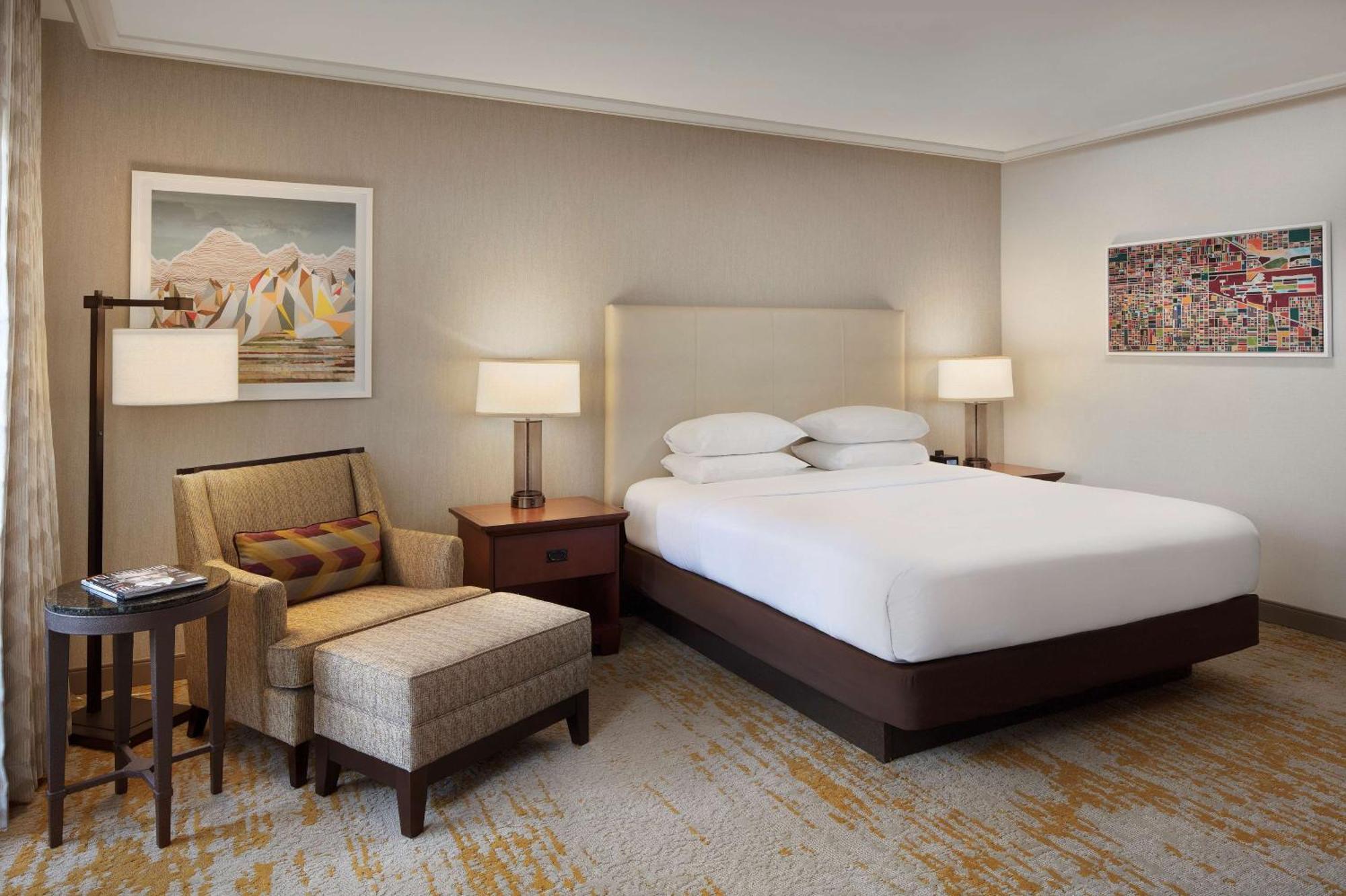Doubletree By Hilton Ontario Airport Hotel Exterior photo
