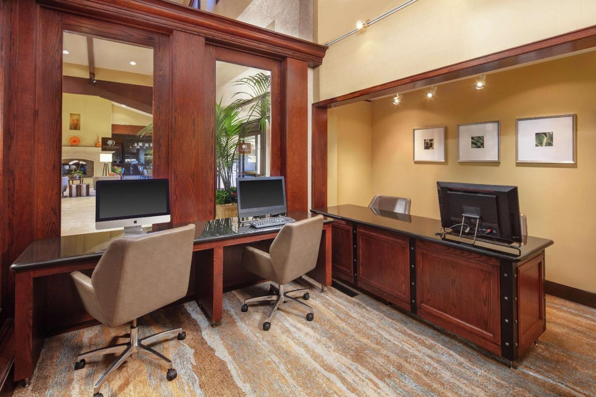 Doubletree By Hilton Ontario Airport Hotel Exterior photo