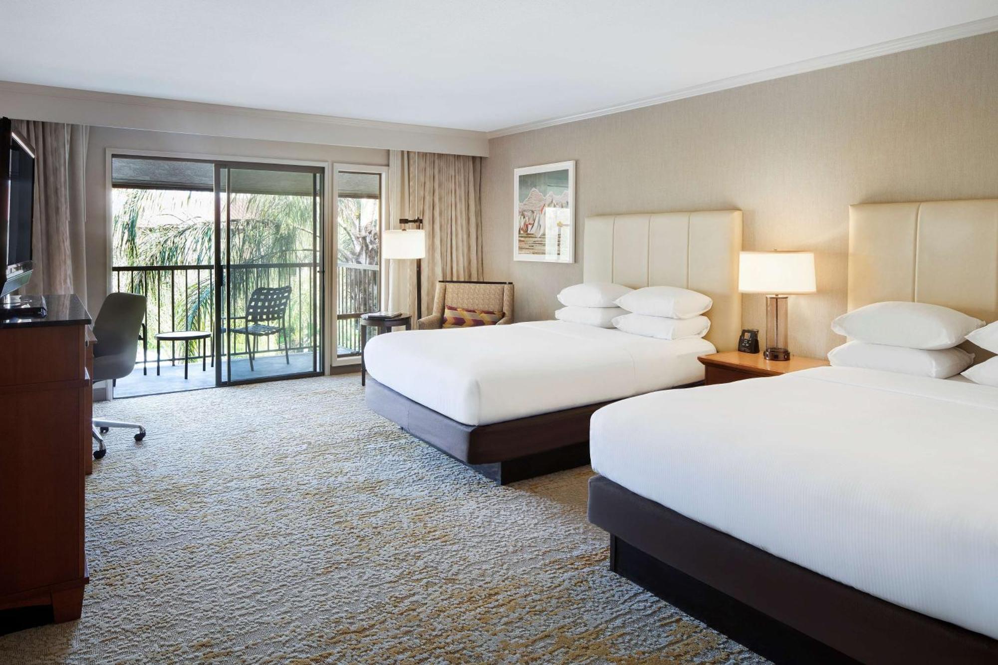 Doubletree By Hilton Ontario Airport Hotel Exterior photo