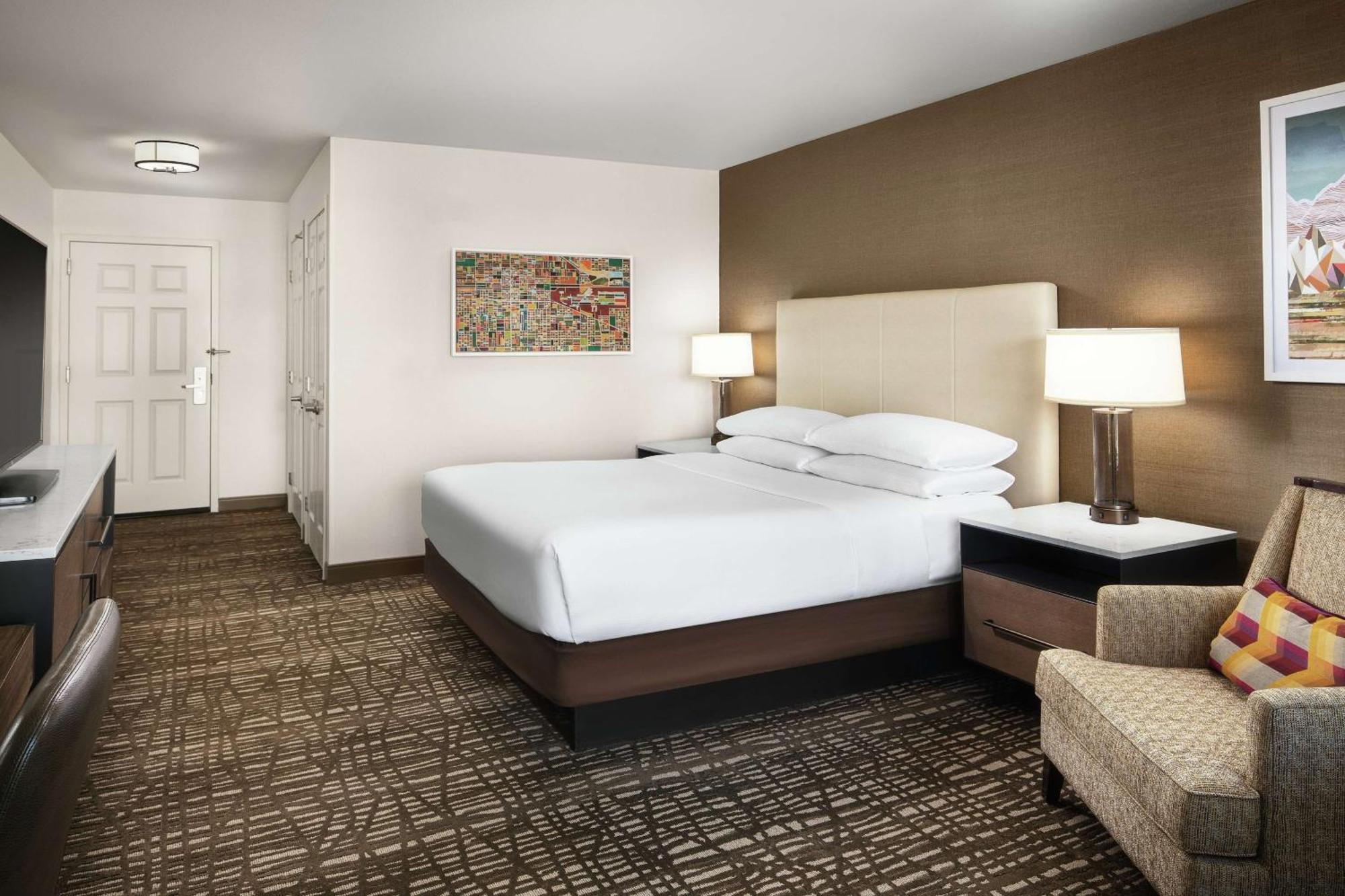 Doubletree By Hilton Ontario Airport Hotel Exterior photo