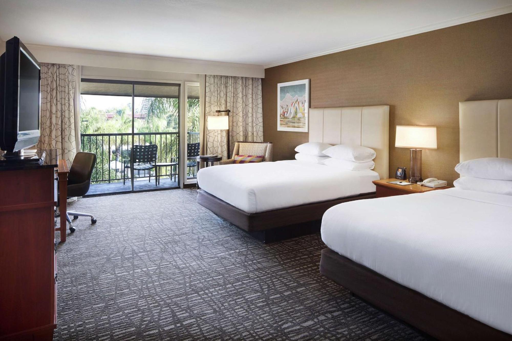 Doubletree By Hilton Ontario Airport Hotel Exterior photo